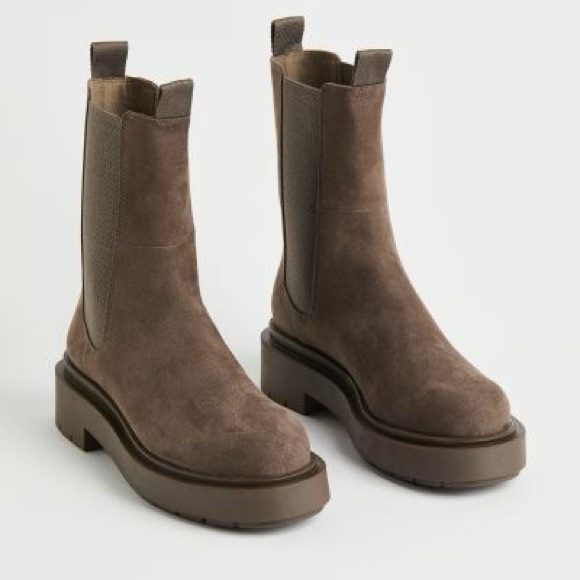 Beige Chelsea Boots (Sizes 7/38 & 9/40) - Picture 1 of 8